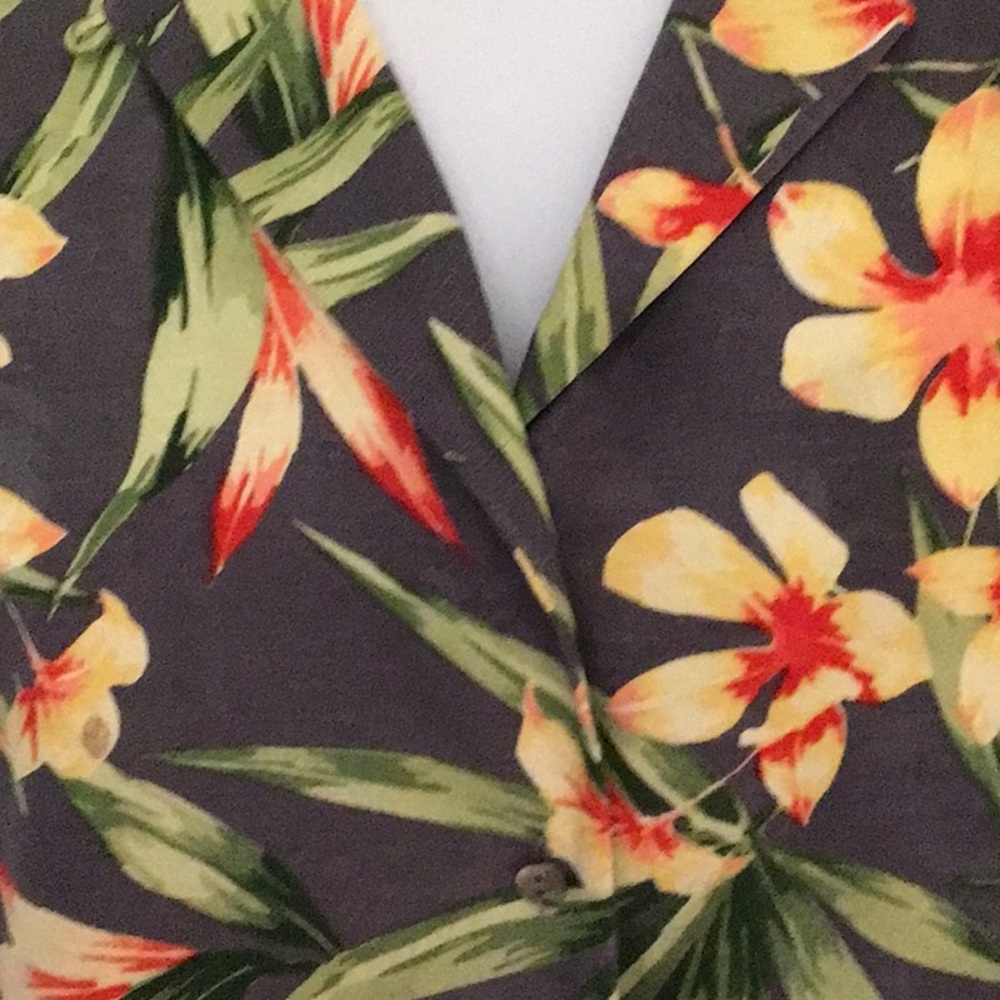 tommy Bahama silk blouse - Picture 3 of 3